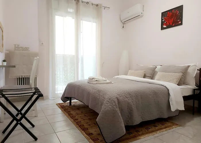 Your Perfect Place 1Min From Kato Patissia Station -100Mbps